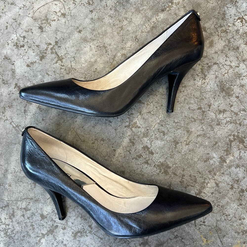 Michael Kors Black Leather Pointed Toe Pumps Classy High Heels Women’s Size 9